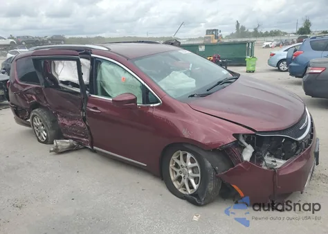 2020 Chrysler Pacifica Touring L из США, поврежденный, VIN 2C4RC1BG9LR105984